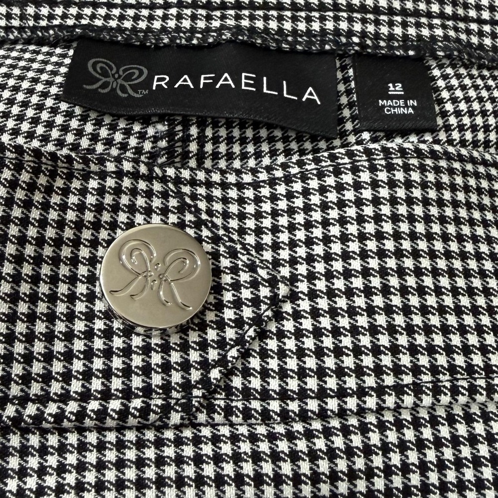 Rafaella Shorts Women's 12 Black Micro Houndstooth Stretchy Dressy Work Career - Picture 6 of 9